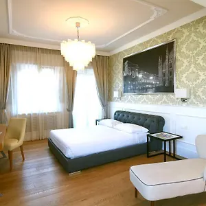 https://suite-milano-duomo.it-lombardy.com